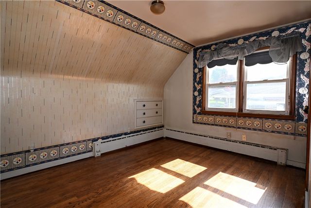 1255 Rosecrest Ave, Monessen, PA 15062