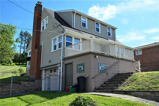 1255 Rosecrest Ave, Monessen, PA 15062