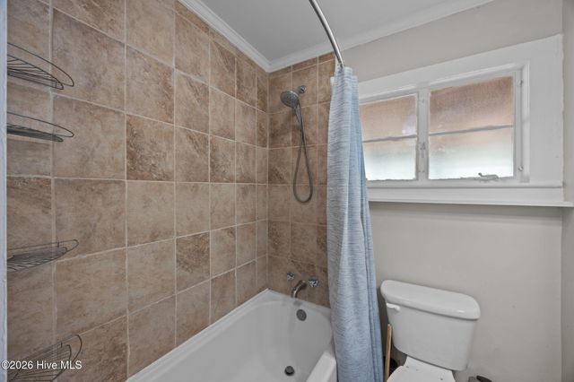 1103 Broad Street Ext, Oriental, NC 28571