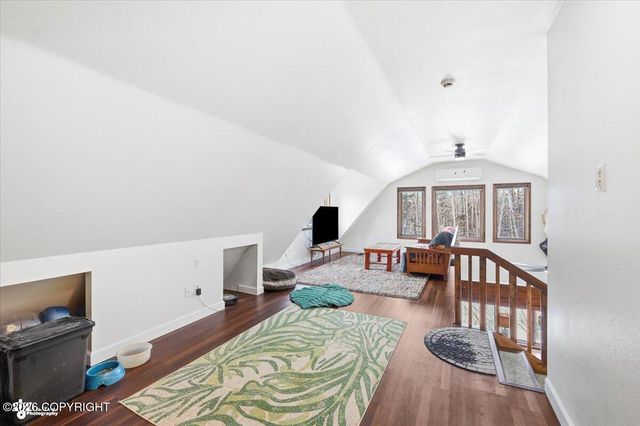 4301 N Farm Loop, Palmer, AK 99645