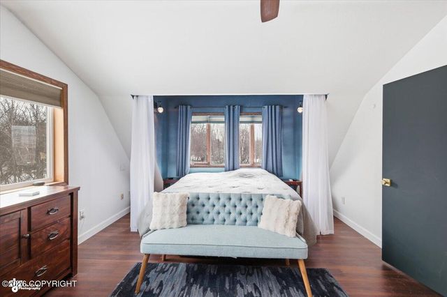 4301 N Farm Loop, Palmer, AK 99645