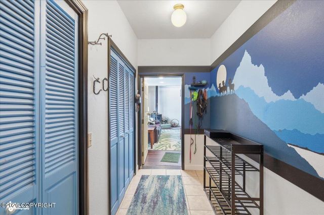 4301 N Farm Loop, Palmer, AK 99645