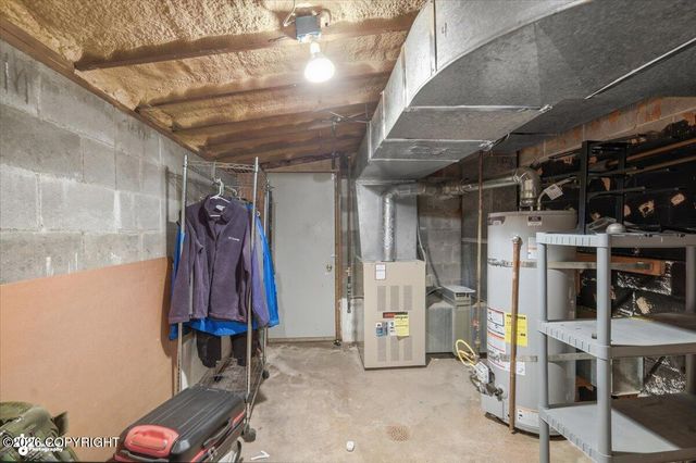 4301 N Farm Loop, Palmer, AK 99645