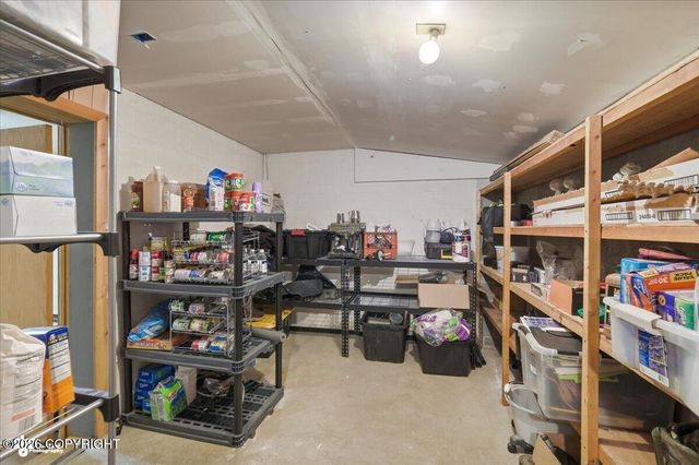 4301 N Farm Loop, Palmer, AK 99645