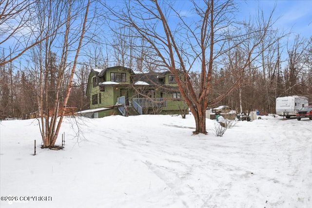 4301 N Farm Loop, Palmer, AK 99645