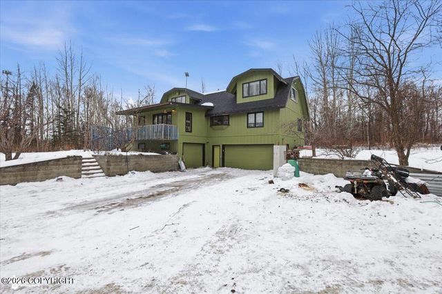 4301 N Farm Loop, Palmer, AK 99645
