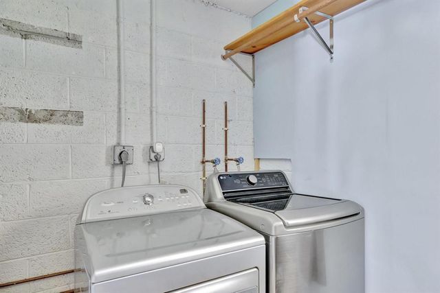 925 NE 25th Avenue, Pompano Beach, FL 33062