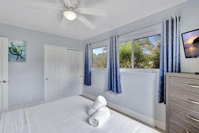 925 NE 25th Avenue, Pompano Beach, FL 33062