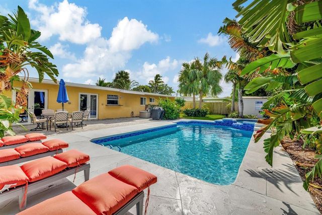 925 NE 25th Avenue, Pompano Beach, FL 33062