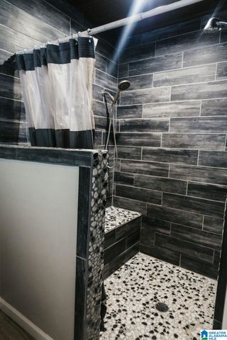 300 COUNTY LINE ROAD, Oxford, AL 36203