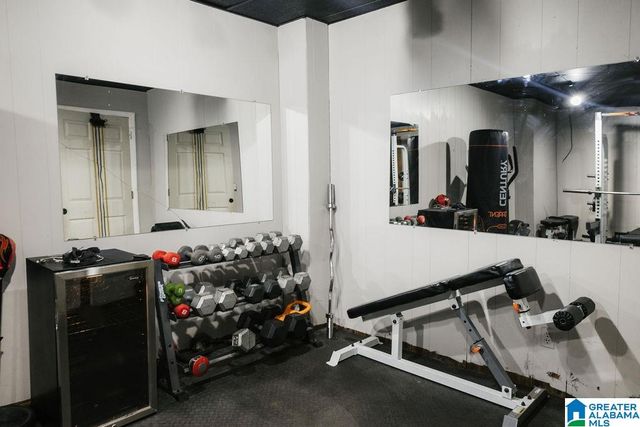 300 COUNTY LINE ROAD, Oxford, AL 36203