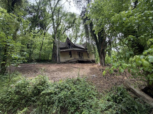 0 Long Branch Rd, Lancaster, TN 38569