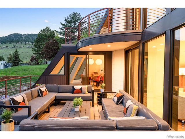 630 Northstar Court, Boulder, CO 80304