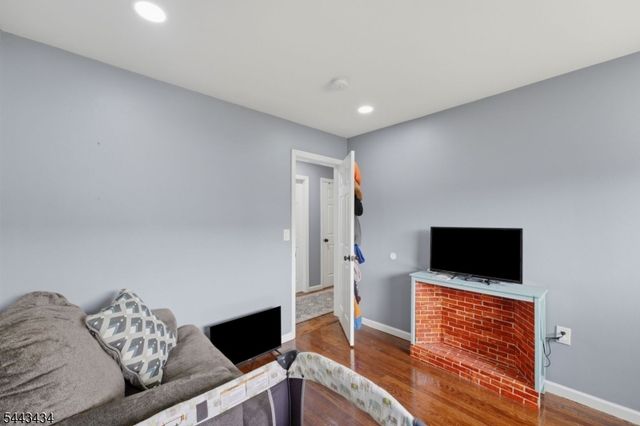 198 Cornell Ave, Rahway City, NJ 07065