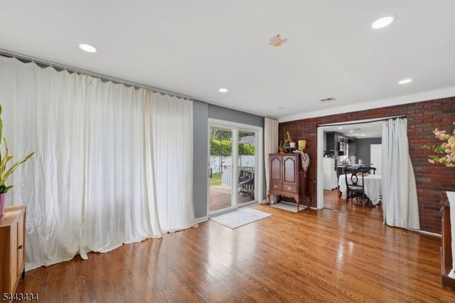 198 Cornell Ave, Rahway City, NJ 07065