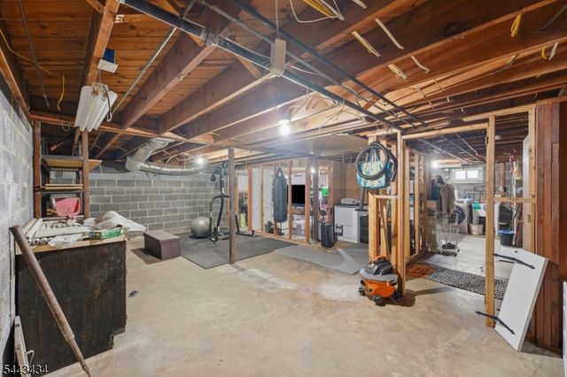 198 Cornell Ave, Rahway City, NJ 07065