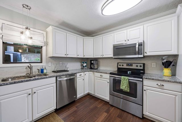 70 Lee Road 0343, Salem, AL 36874