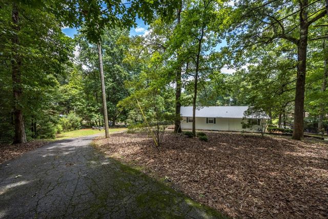 70 Lee Road 0343, Salem, AL 36874