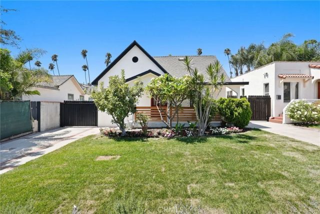 1423 N Coronado, Los Angeles, CA 90026