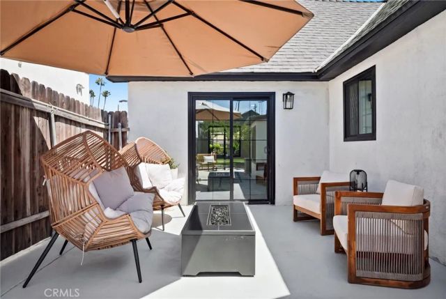 1423 N Coronado, Los Angeles, CA 90026