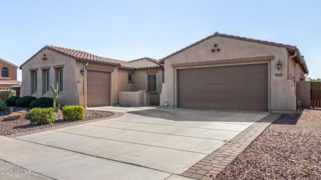 19141 W DENTON Street, Litchfield Park, AZ 85340