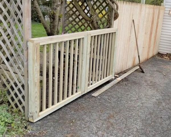 17 Evanston, Emmett Twp, MI 49014