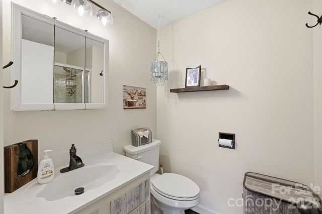 9630 Old Gate Drive, Matthews, NC 28105