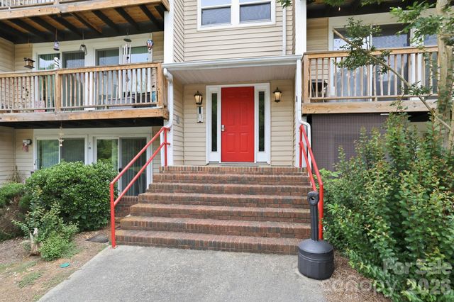 9630 Old Gate Drive, Matthews, NC 28105