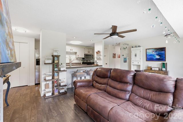 9630 Old Gate Drive, Matthews, NC 28105