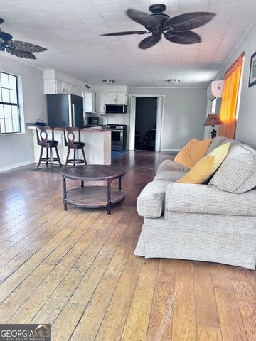 1427 & 1427C Magnolia Road, Reidsville, GA 30453