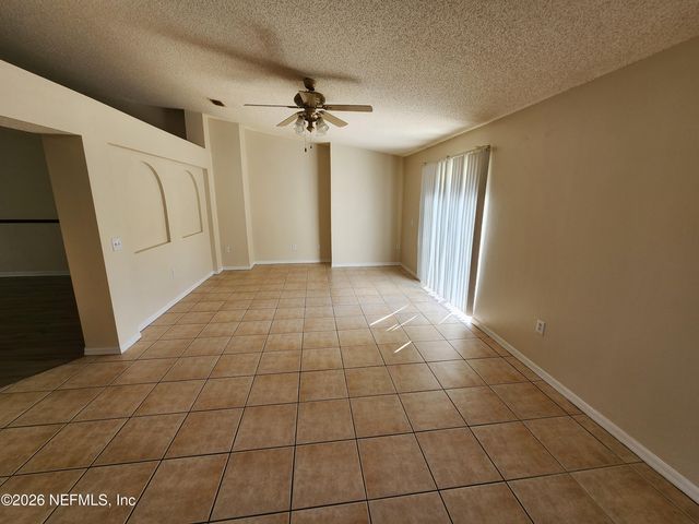 5940 WENTWORTH Circle S, Jacksonville, FL 32277