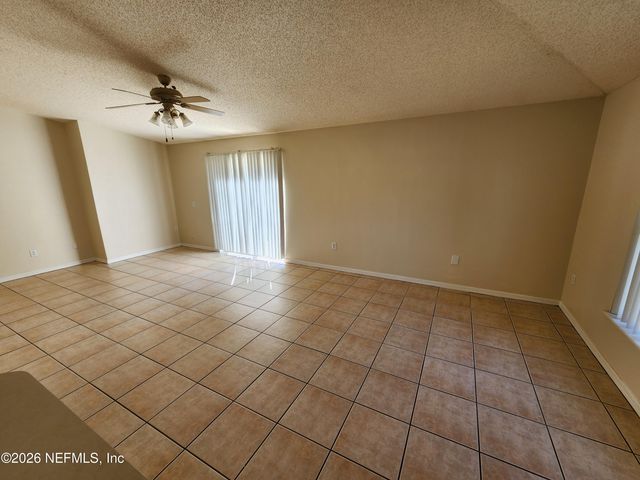 5940 WENTWORTH Circle S, Jacksonville, FL 32277
