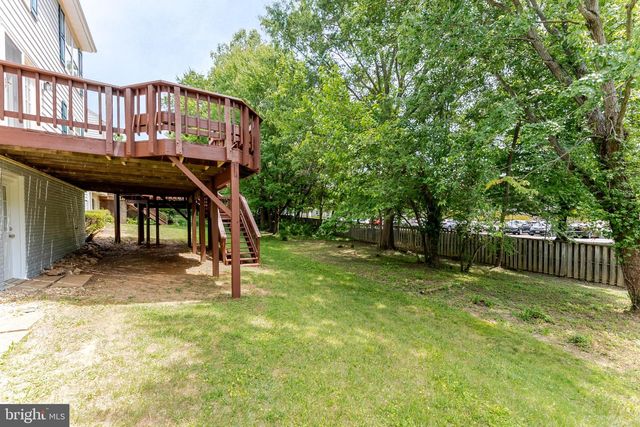 9617 WOODEDGE DR, Burke, VA 22015