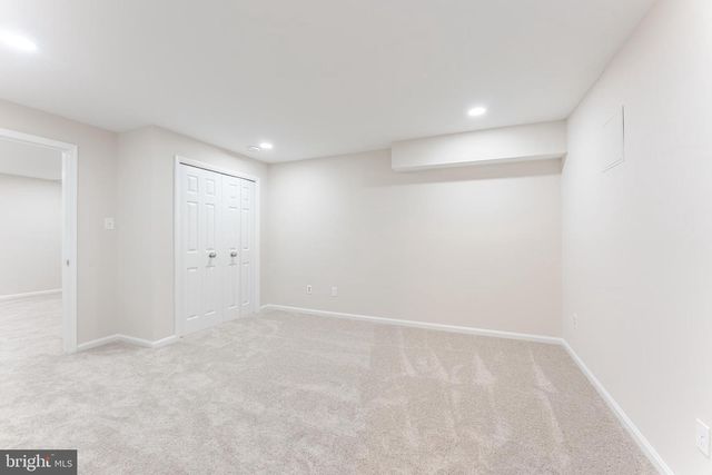 9617 WOODEDGE DR, Burke, VA 22015