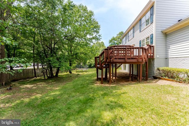 9617 WOODEDGE DR, Burke, VA 22015
