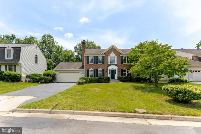 9617 WOODEDGE DR, Burke, VA 22015