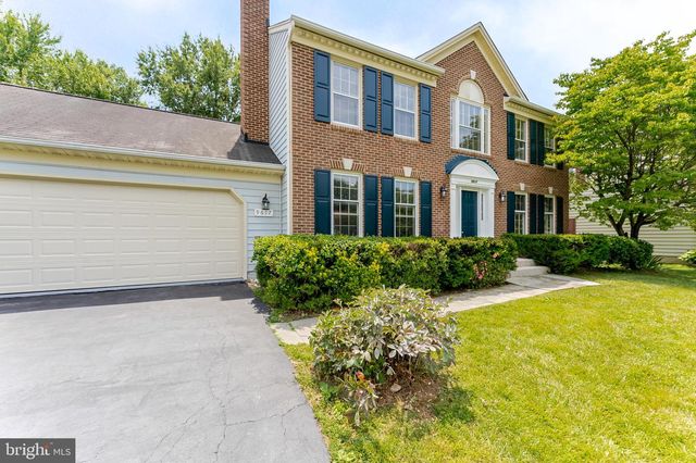 9617 WOODEDGE DR, Burke, VA 22015