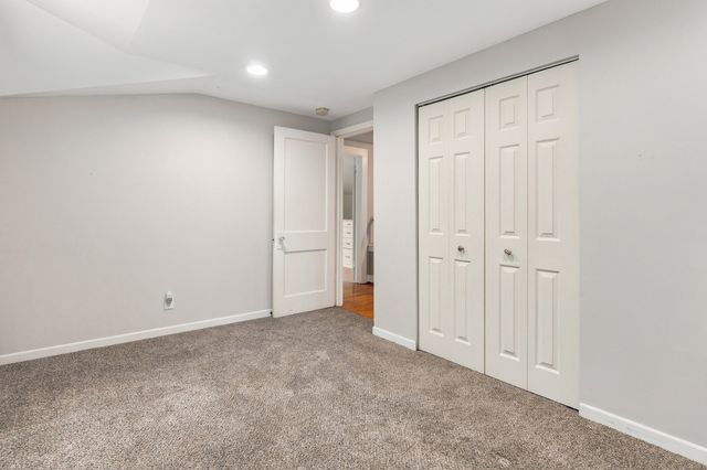 45 S Julian Street, Naperville, IL 60540