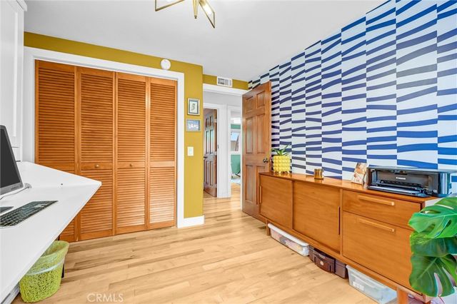 14472 Birmingham, Tustin, CA 92780