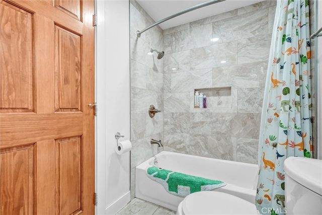 14472 Birmingham, Tustin, CA 92780