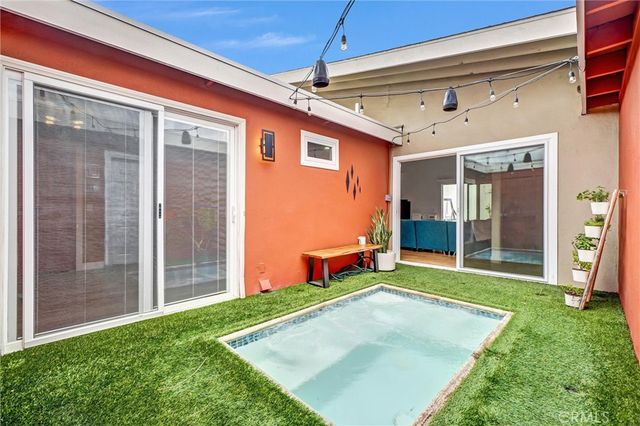 14472 Birmingham, Tustin, CA 92780