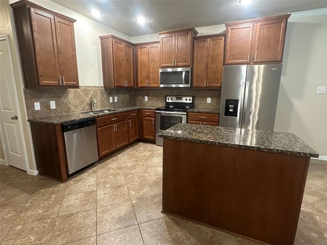 15518 Marina Drive, Conroe, TX 77356