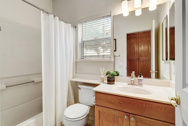 2600 Dinwiddie Way, Elk Grove, CA 95758