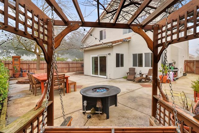 2600 Dinwiddie Way, Elk Grove, CA 95758