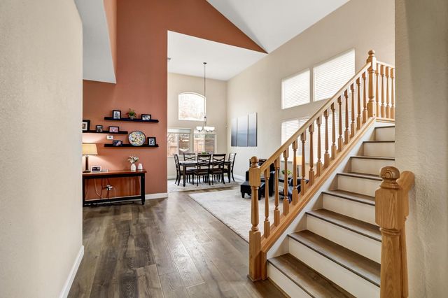 2600 Dinwiddie Way, Elk Grove, CA 95758