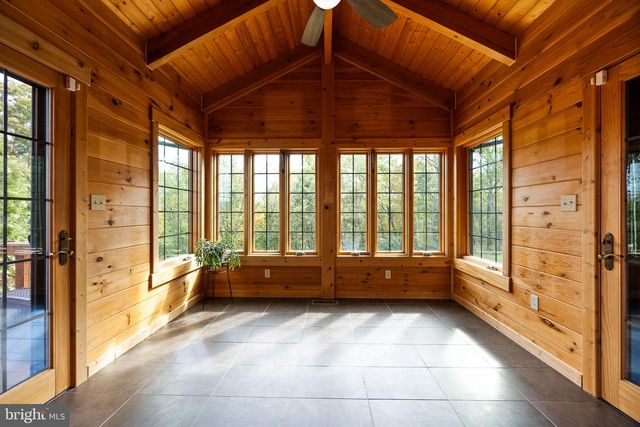 447 FABLE RD, Hedgesville, WV 25427