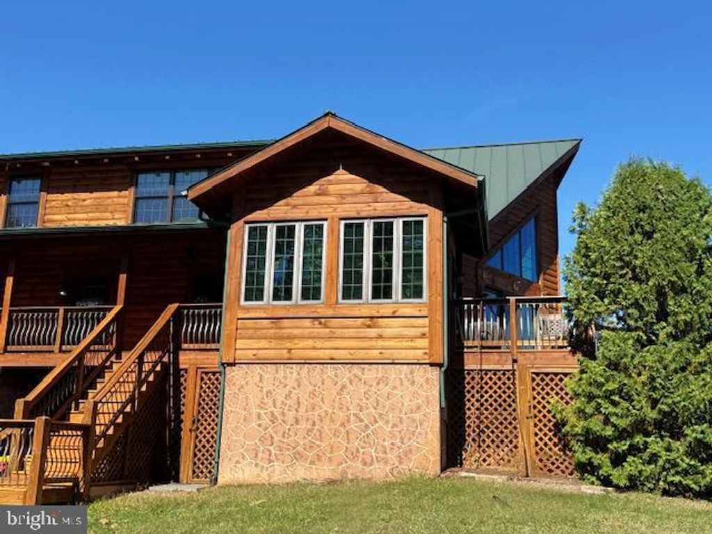 447 FABLE RD, Hedgesville, WV 25427