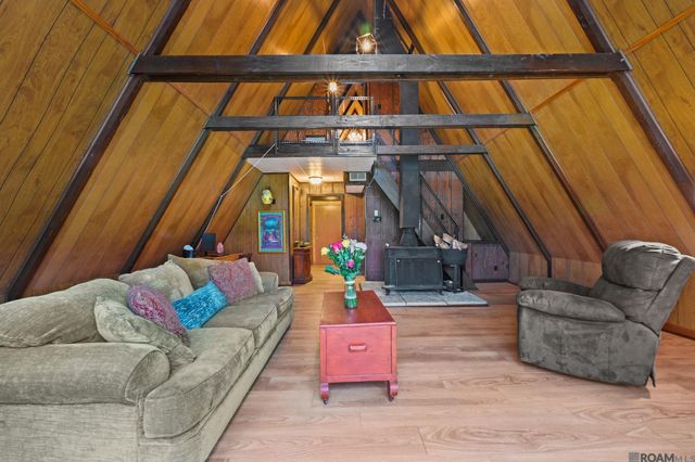 23353 Elberta Ln, Zachary, LA 70791