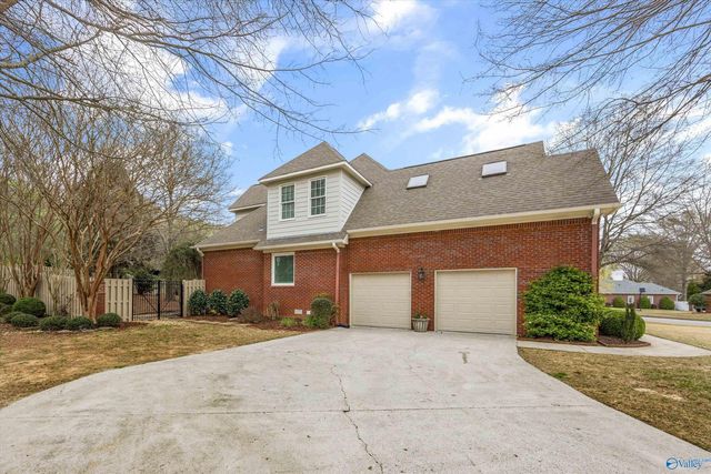 2640 Bransford Trail, Owens Cross Roads, AL 35763