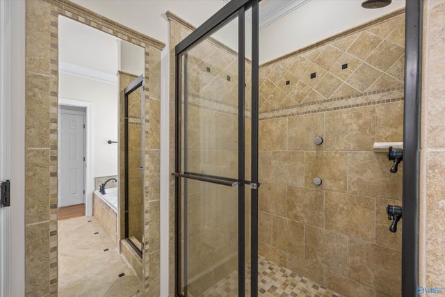 2640 Bransford Trail, Owens Cross Roads, AL 35763